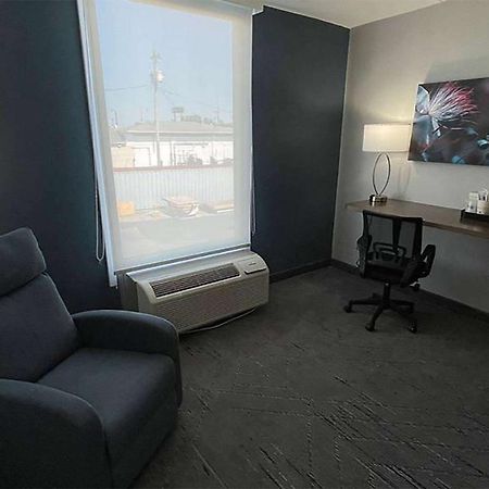 Days Inn & Suites By Wyndham Springfield Oh 외부 사진