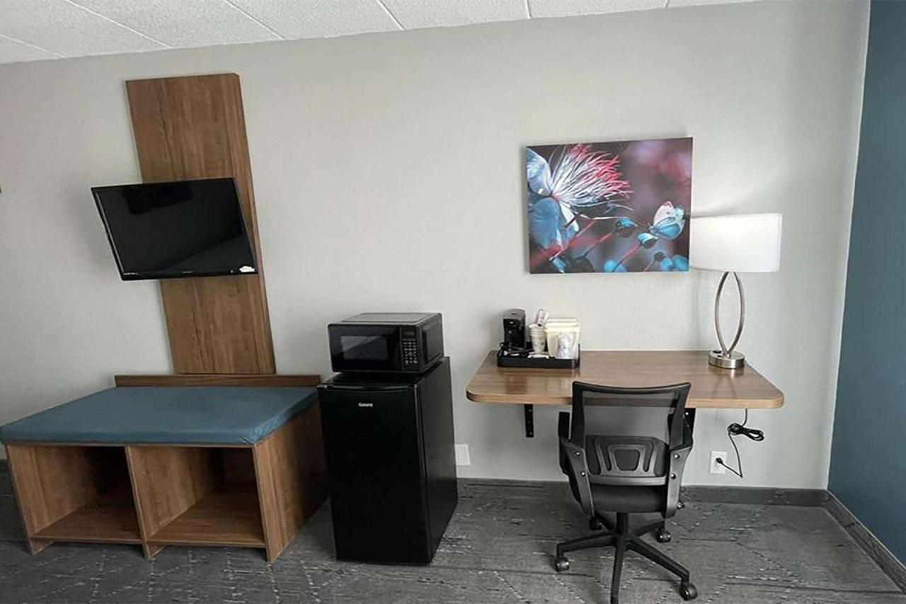 Days Inn & Suites By Wyndham Springfield Oh 외부 사진