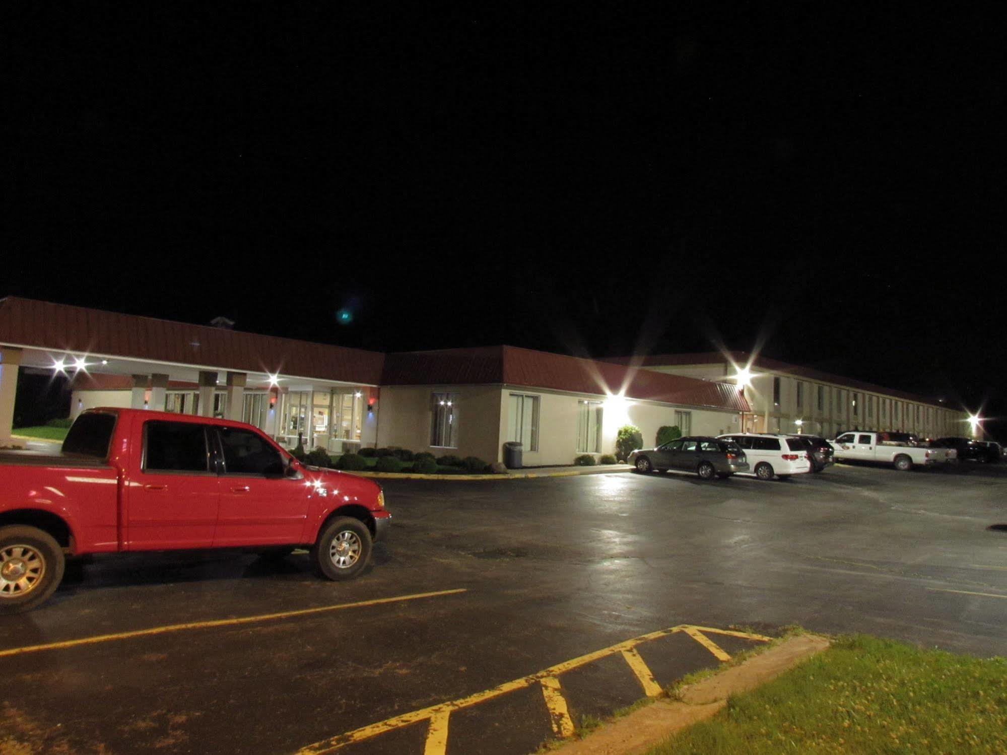 Days Inn & Suites By Wyndham Springfield Oh 외부 사진